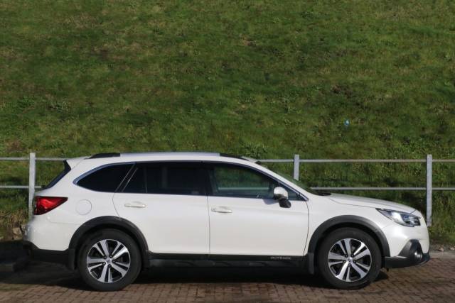 2020 Subaru Outback 2.5i SE Premium 5dr Lineartronic