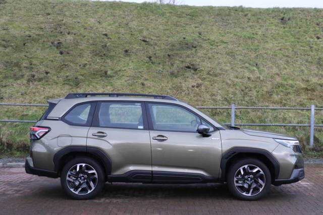 2025 Subaru Forester 2.0i e-Boxer Limited 5dr Lineartronic