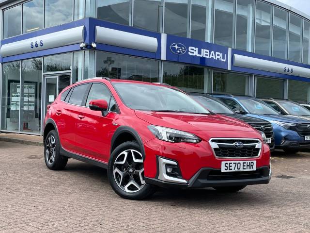 Subaru XV 2.0i e-Boxer SE 5dr Lineartronic Hatchback Petrol / Electric Hybrid Red