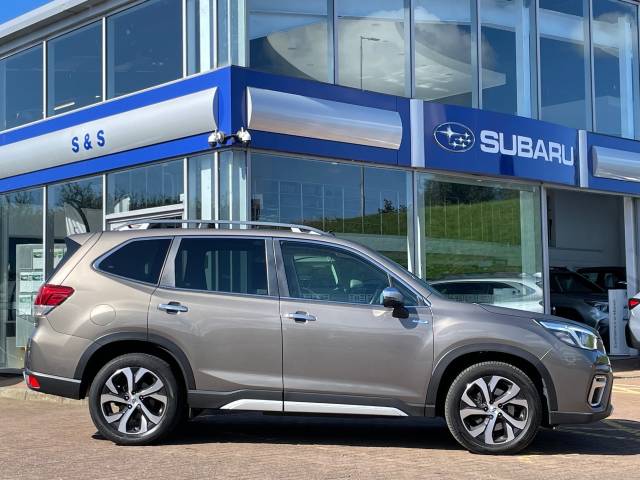 2021 Subaru Forester 2.0i e-Boxer XE Premium 5dr Lineartronic